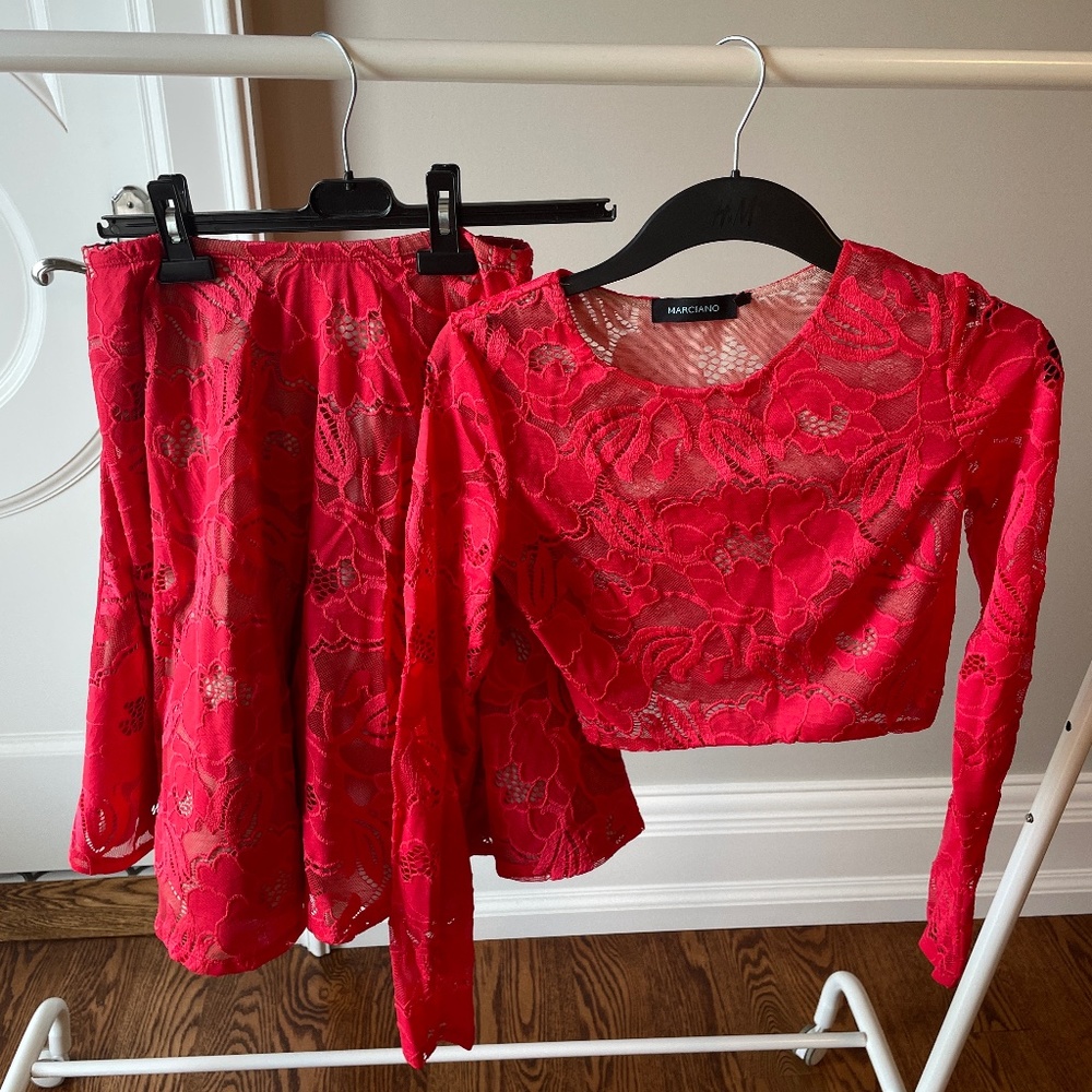 Matching Set - Picture 3 of 4